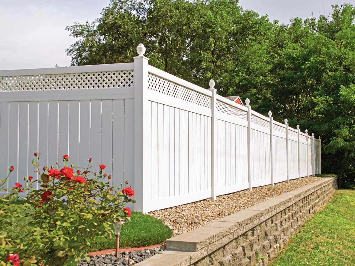 Tall White Vinyl Privacy Fence with Decorative Lattice Top - Beautiful Backyard Upgrade in Westland, MI